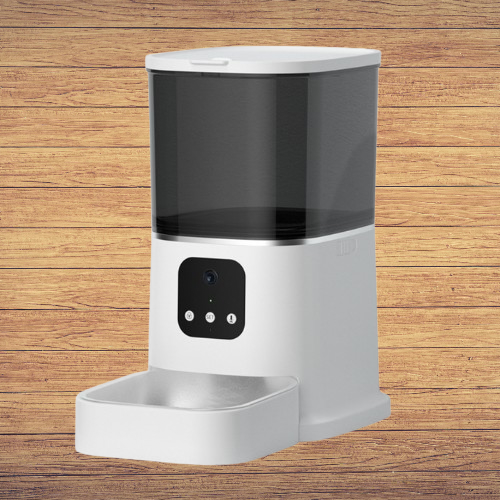 ZampaSicura – Distributore Automatico di Cibo con Controllo Remoto e Video HD